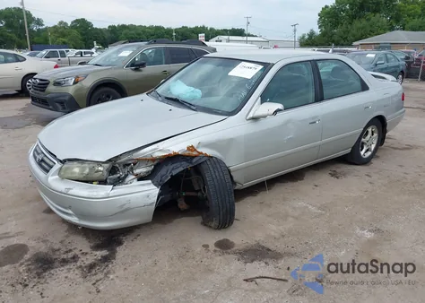 2001 Toyota Camry from USA, damaged, VIN 1T1BF22KX1U127555